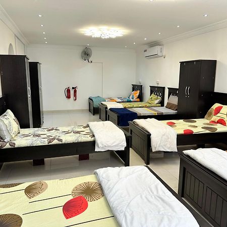 International Abu-Dhabi Hostel Villa Αμπού Ντάμπι Εξωτερικό φωτογραφία