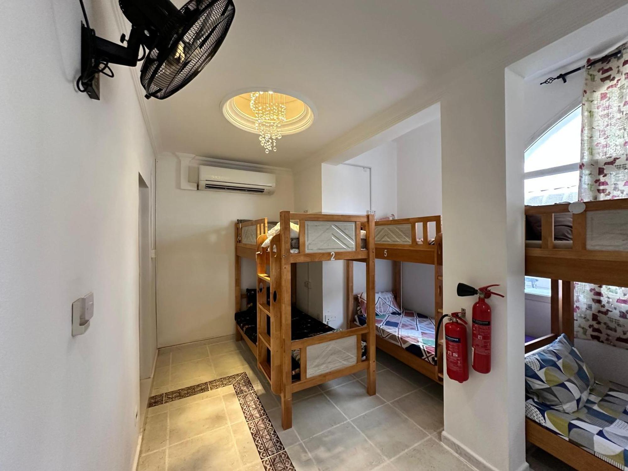 International Abu-Dhabi Hostel Villa Αμπού Ντάμπι Εξωτερικό φωτογραφία