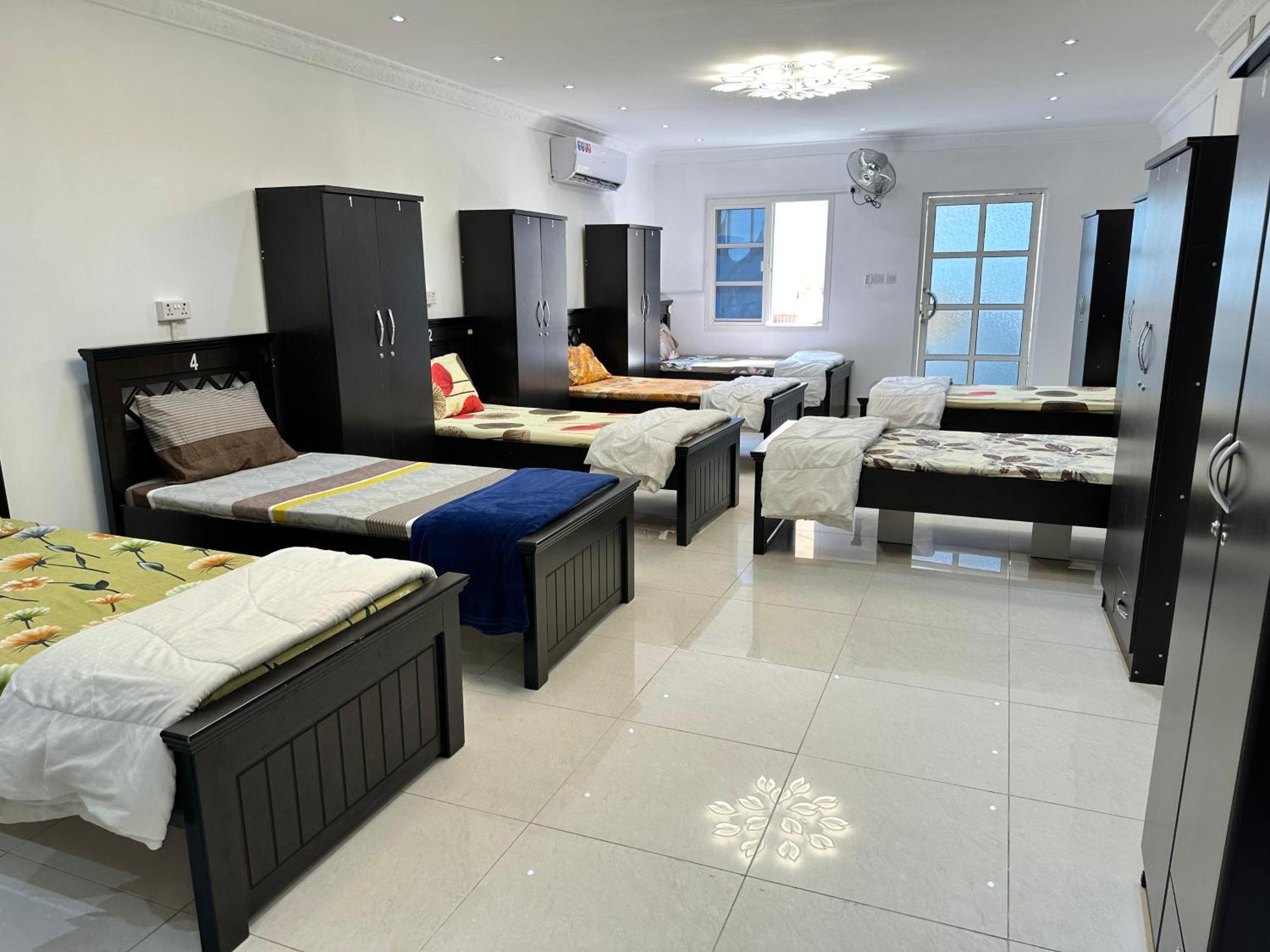 International Abu-Dhabi Hostel Villa Αμπού Ντάμπι Εξωτερικό φωτογραφία