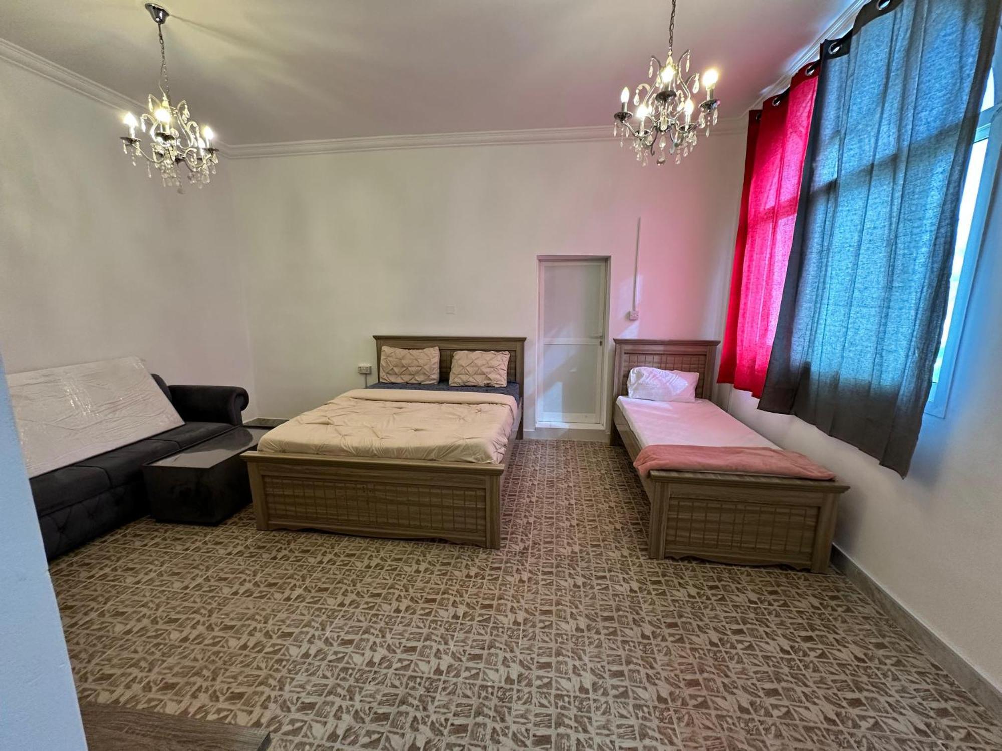 International Abu-Dhabi Hostel Villa Αμπού Ντάμπι Εξωτερικό φωτογραφία