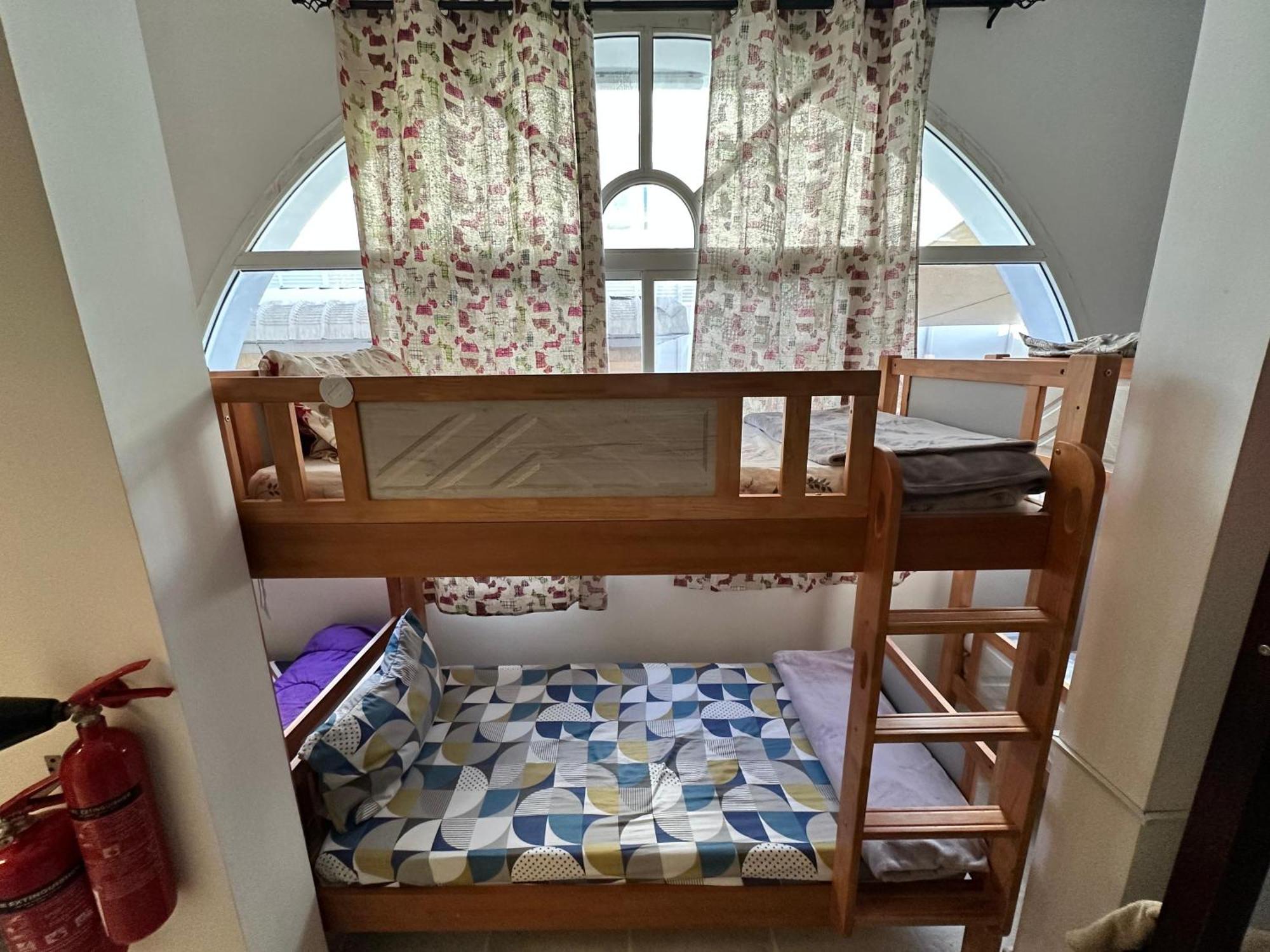 International Abu-Dhabi Hostel Villa Αμπού Ντάμπι Εξωτερικό φωτογραφία