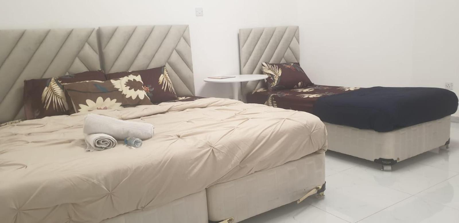 International Abu-Dhabi Hostel Villa Αμπού Ντάμπι Εξωτερικό φωτογραφία