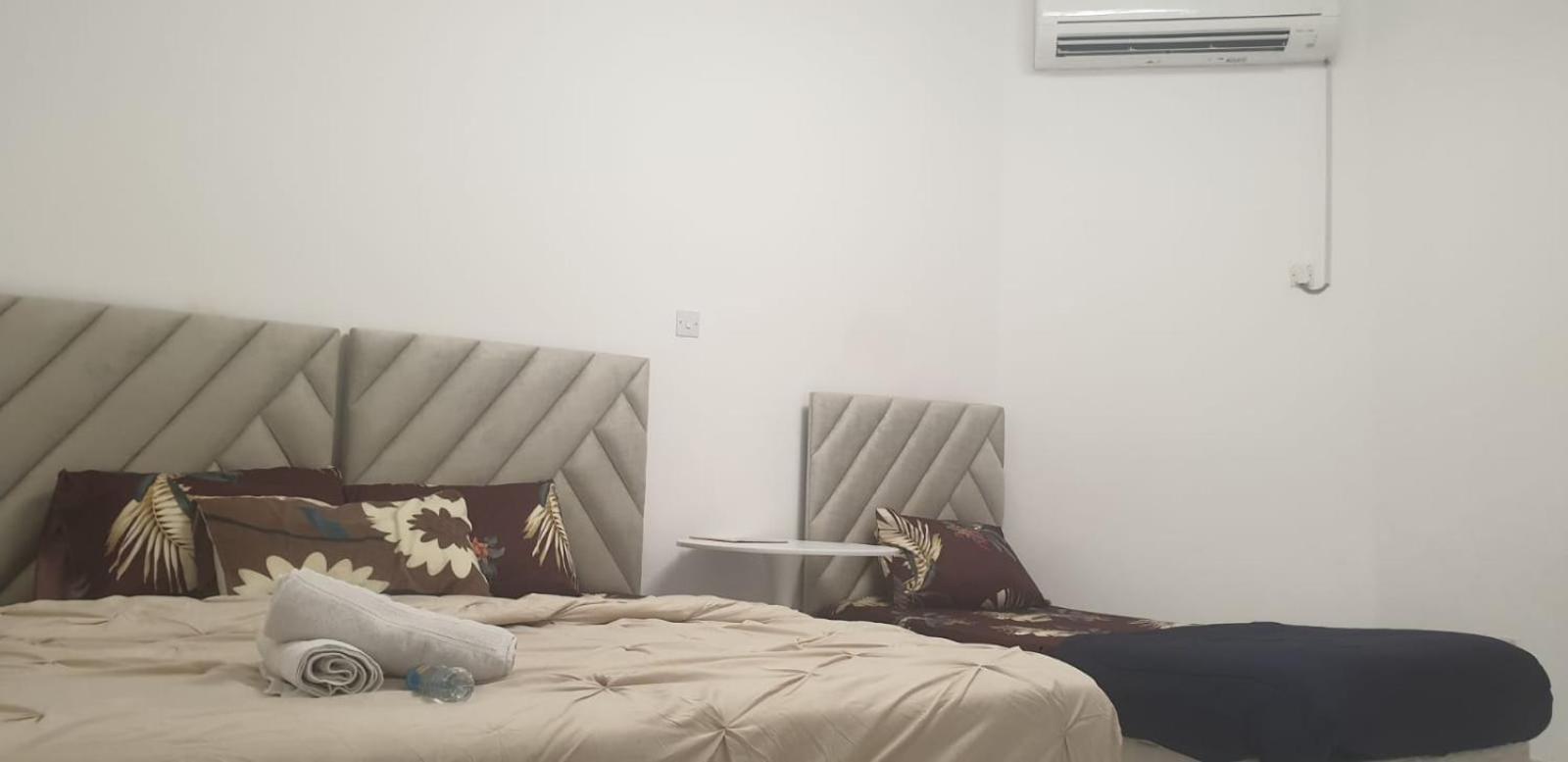 International Abu-Dhabi Hostel Villa Αμπού Ντάμπι Εξωτερικό φωτογραφία