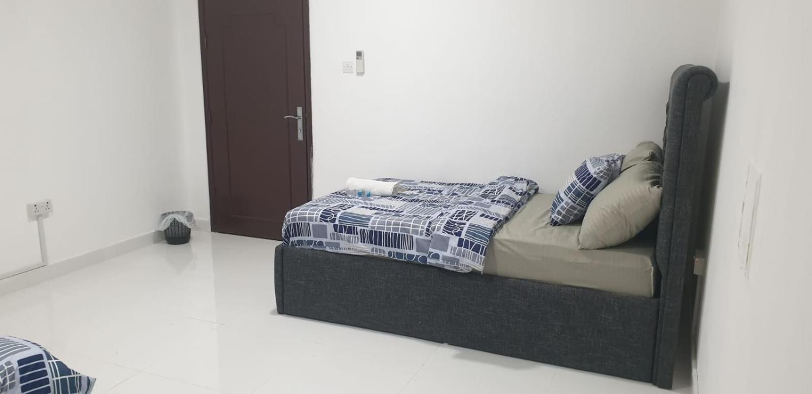 International Abu-Dhabi Hostel Villa Αμπού Ντάμπι Εξωτερικό φωτογραφία
